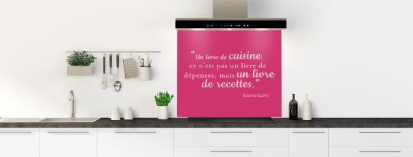 Crédence de cuisine Livre de recettes couleur Saphir rose fond de hotte