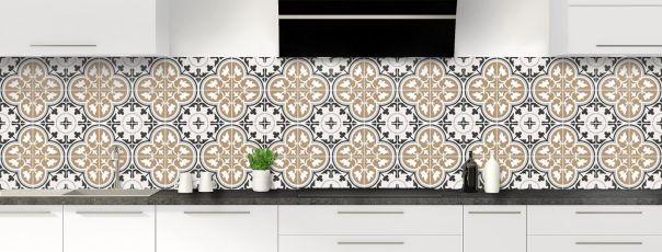 Décor carreaux de ciment avec arabesques de style gothique ou oriental aux teintes bleu et terracotta pour la cuisine