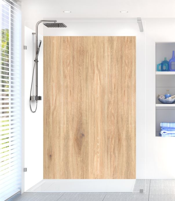 Décor de douche effet bois chene clair pour une salle de bain chaleureuse et moderne