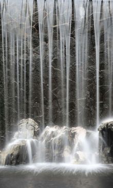 Crédence Chutes d'eau N&B