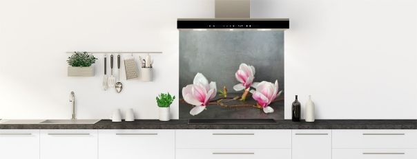 Fonds de hotte zen avec photo de magnolias, fleurs roses et fleurons
